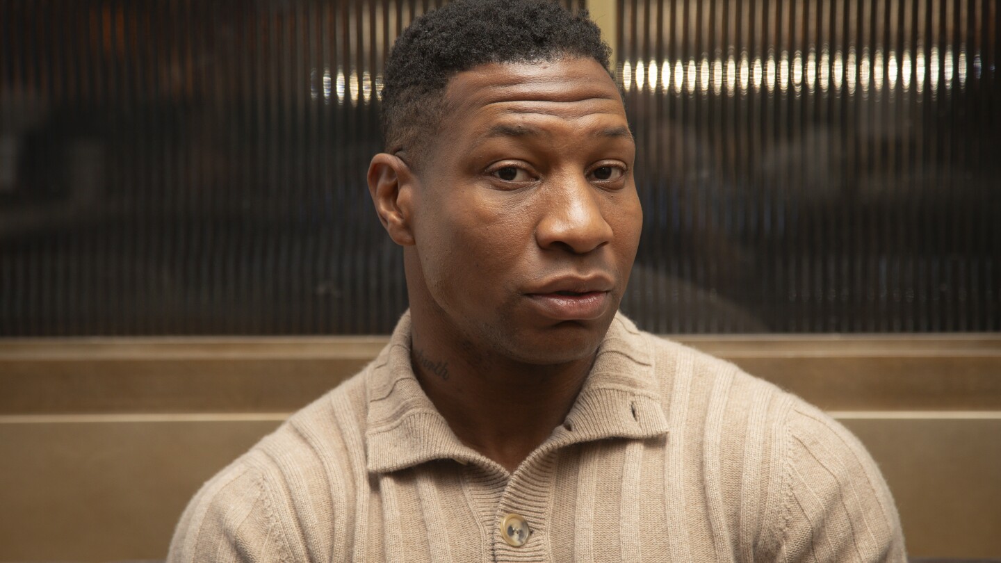 Jonathan Majors Seeks MCU Return Amid Controversy