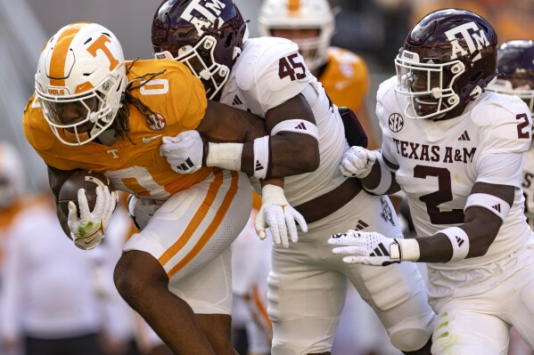 How to watch today's Tennessee Volunteers vs. Alabama Crimson Tide NCAA  football game - CBS News