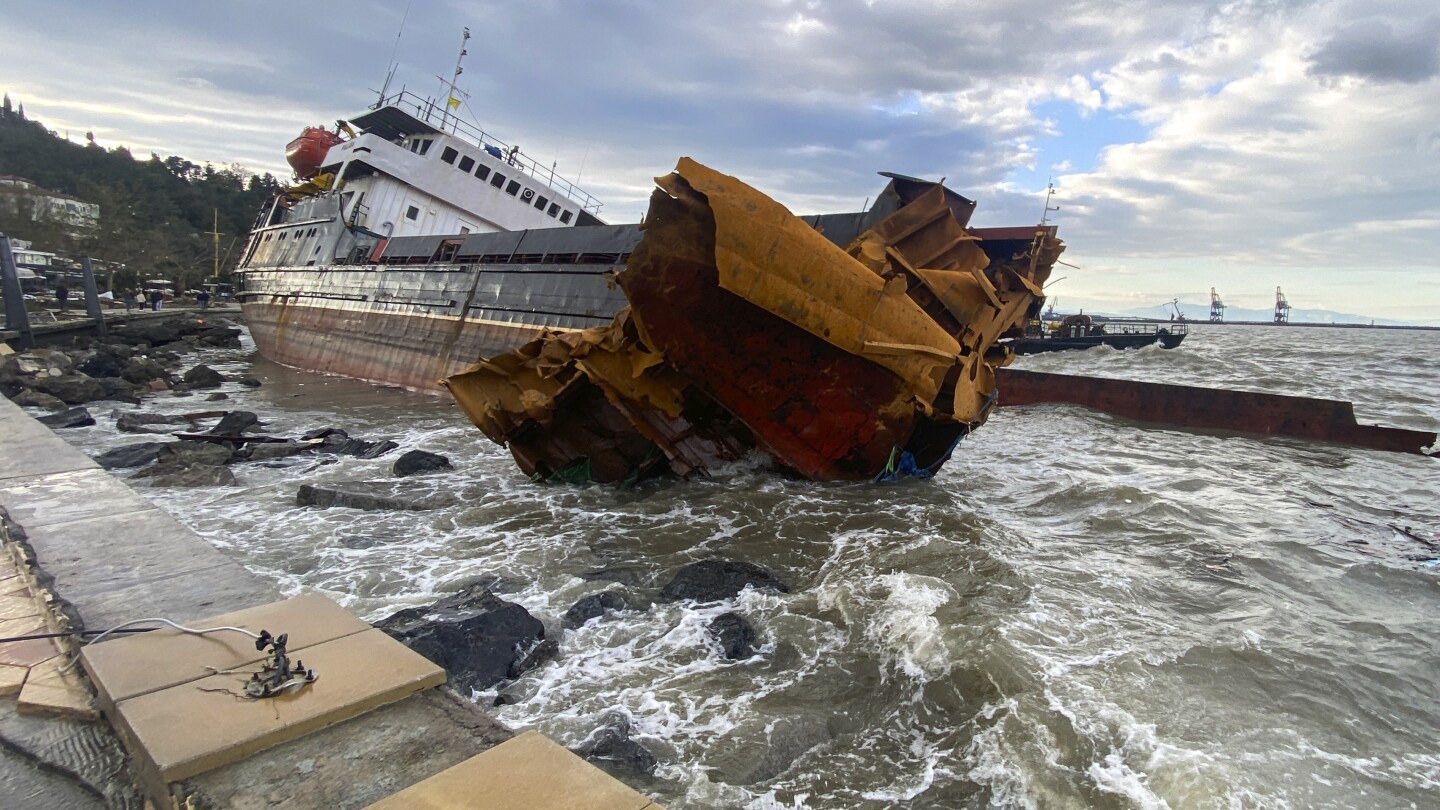 Severe storms in Turkey leave 9 dead. 11 are still missing after a cargo ship sank in the Black Sea