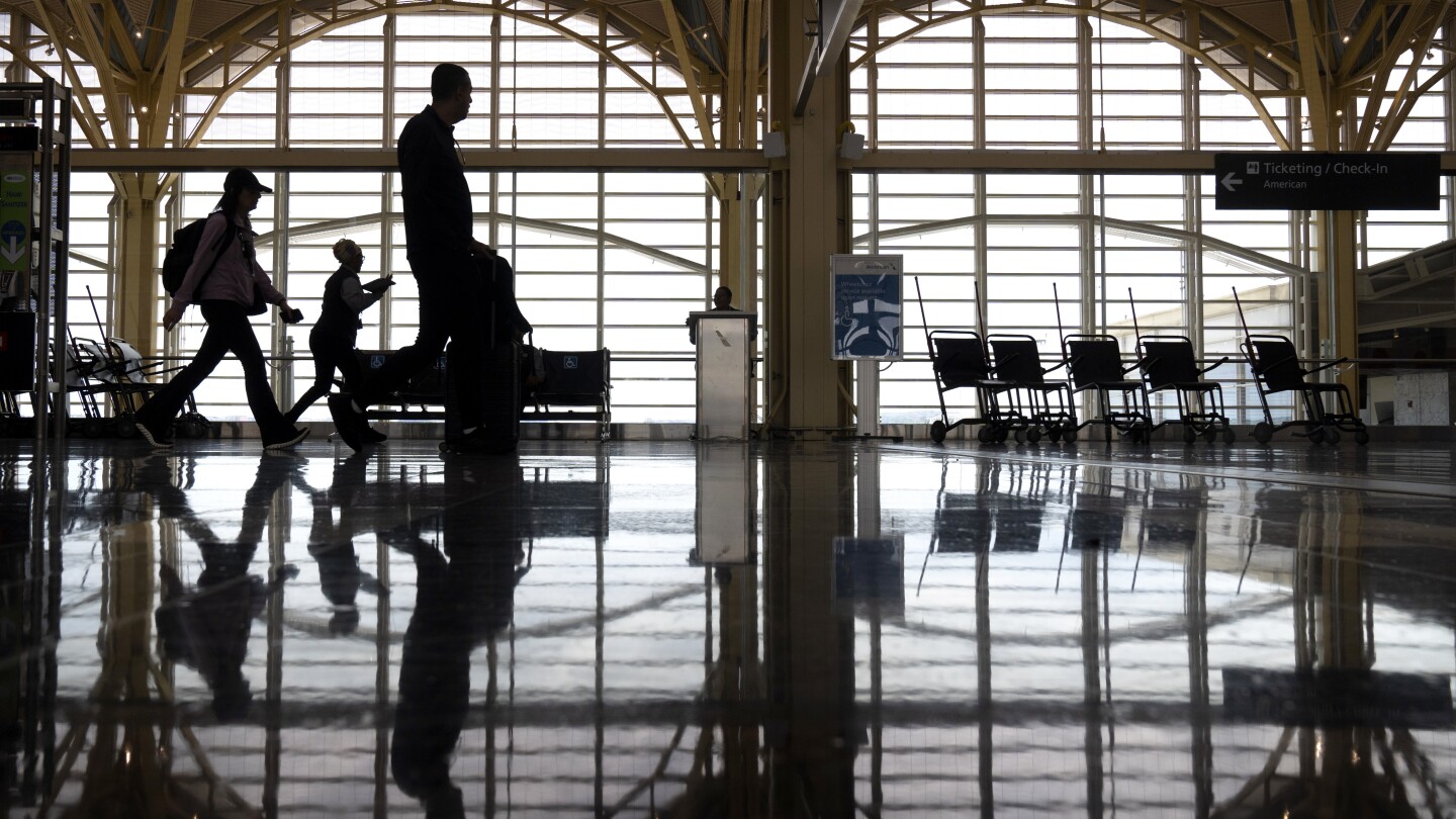 US lost business travelers in April as economic anxiety and border detentions cooled demand