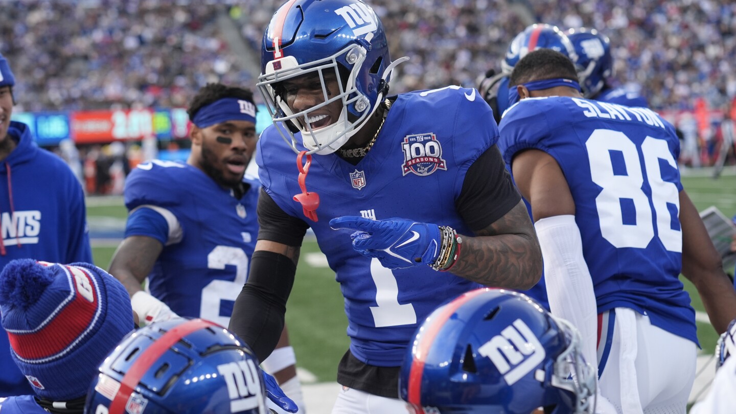 Giants Defeat Colts 45-33, End Losing Streak
