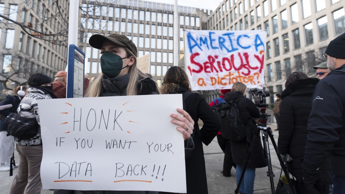 Trump Administration Dismisses Probationary Government Employees, Signals Major Upcoming Reductions
