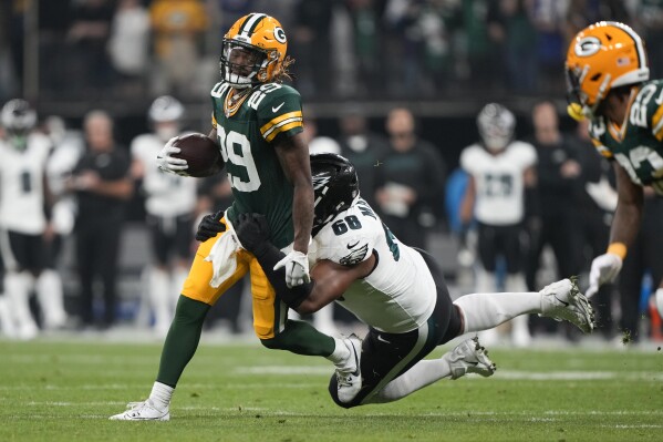 Xavier McKinney justifies Packers' investment by getting 3 INTs in 1st 3  games with Green Bay | AP News