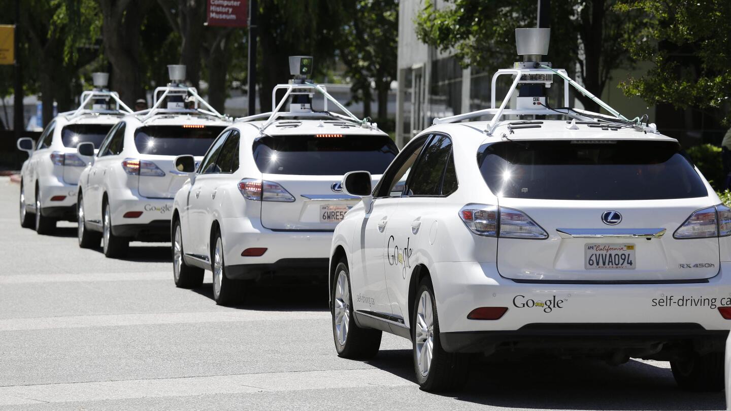 Bagaimana Google bisa melegalkan mobil tanpa pengemudi?