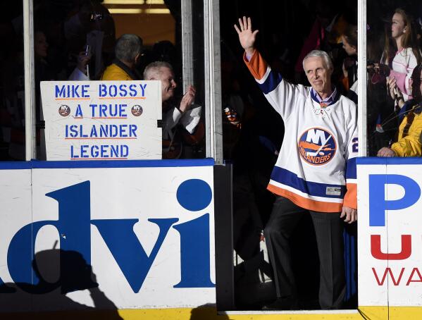 Hockey Digest - March 29, 1981 - Bryan Trottier scored his 100th point of  the season for the 4th straight year, as the New York Islanders tied an  NHL-record with their 8th