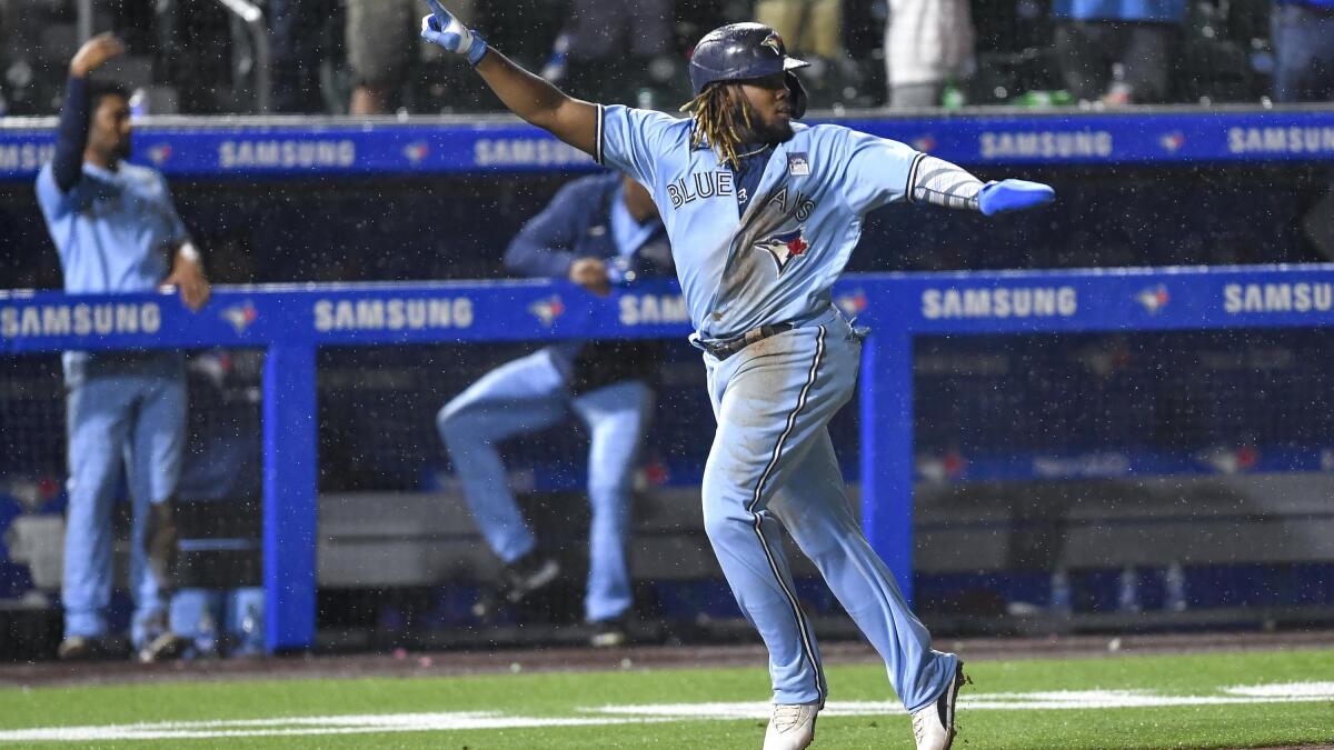 Bichette, Blue Jays rally for 3 in 9th to beat Marlins 6-5 MLB