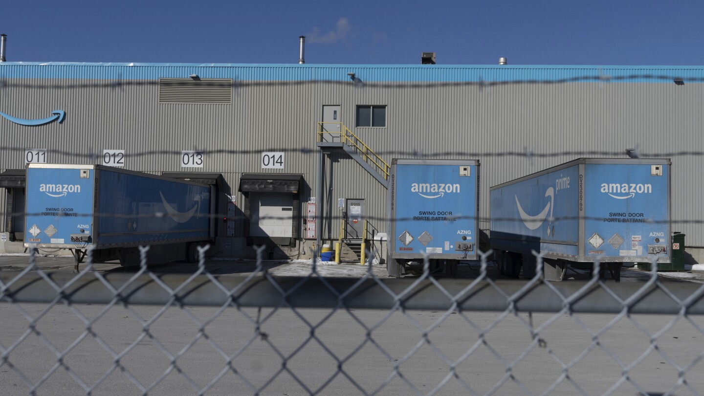 Amazon to close 7 warehouses in the Canadian province of Quebec and eliminate 1,700 jobs