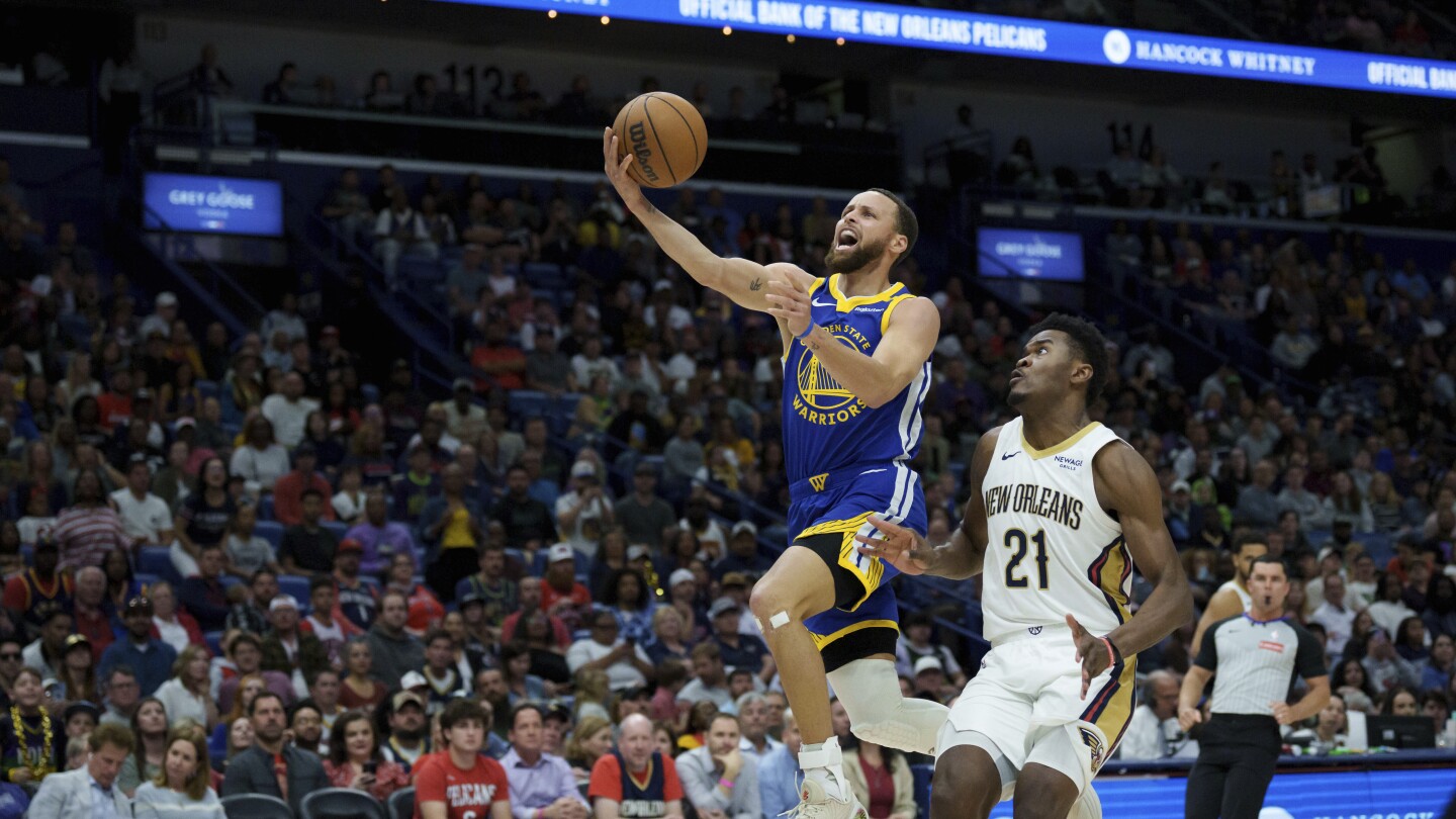 Curry scores 23 in his return from injury and the Warriors top the ...