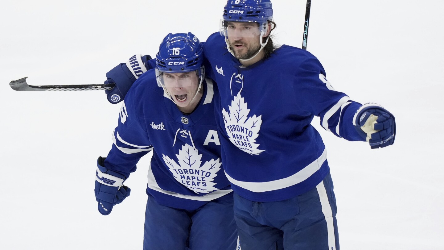 Maple Leafs defeat Panthers 4-3 for 2-0 series lead