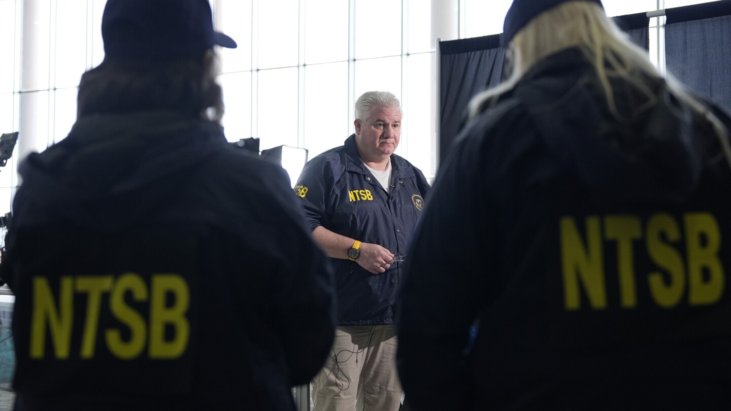 What we know about the D.C. plane crash AP News