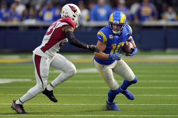 11-time Pro Bowl receiver Larry Fitzgerald now helping young players  maximize earning potential