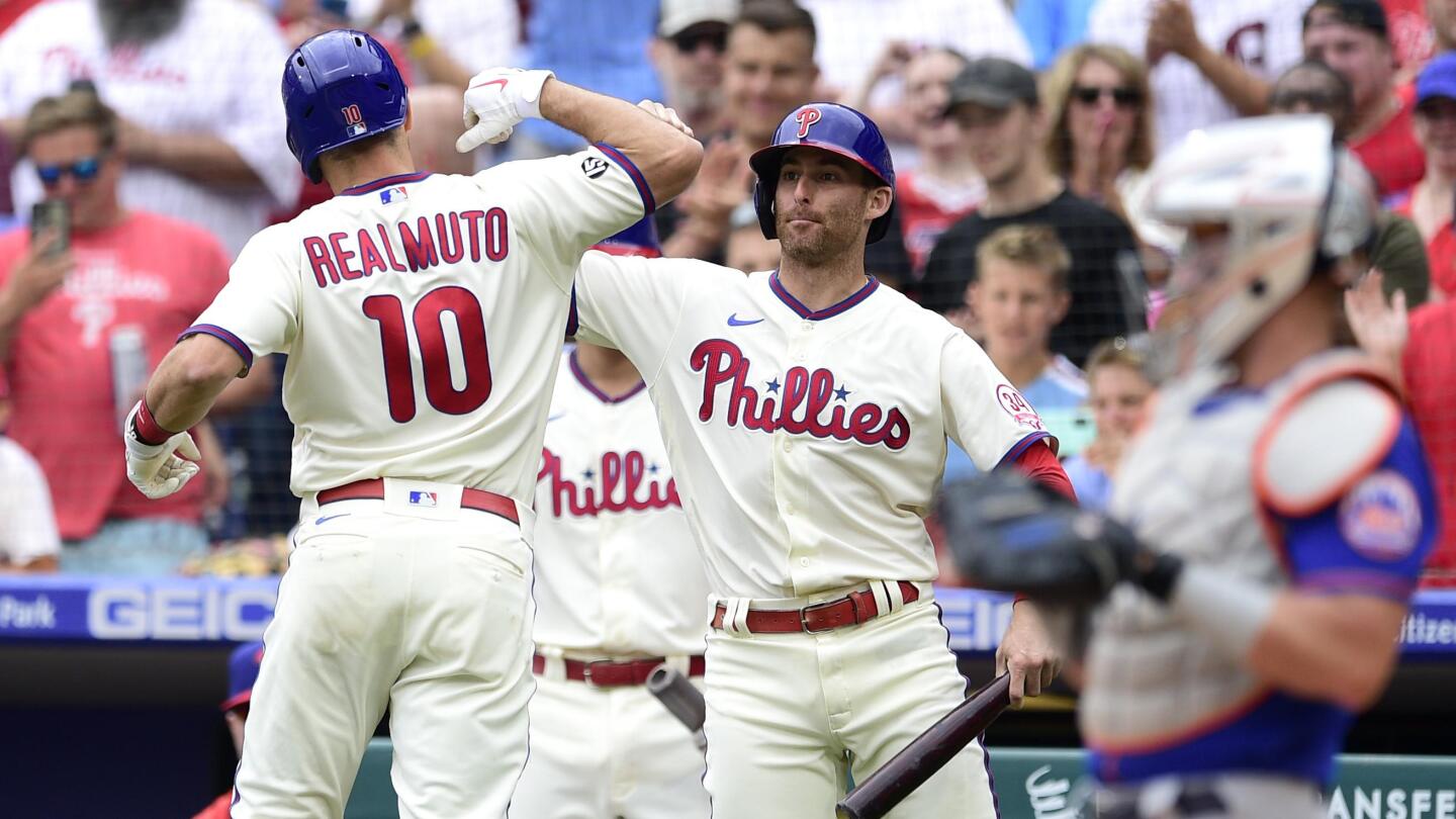 Is Phillies' J.T Realmuto the best catcher in baseball?