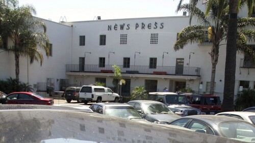 REMOVES REFERENCE TO BILLIONAIRE FILE - The Santa Barbara News-Press building is seen on Sept. 5, 2006, in Santa Barbara, Calif. The Pulitzer Prize-winning Santa Barbara News-Press, one of California's oldest newspapers, has ceased publishing after its owner declared the 150-year-old publication bankrupt. After floundering for years, the newspaper became an online-only publication in April but its last digital edition was posted Friday, July 21, 2023, when owner Wendy McCaw filed for bankruptcy. (AP Photo/Reed Saxon, File)