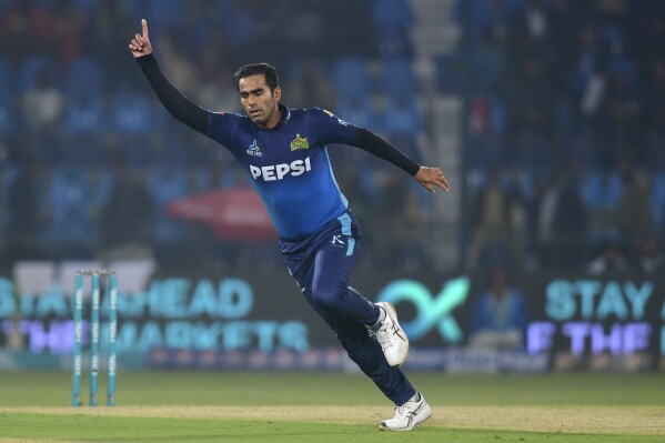 Multan Sultans' Mohammad Ali celebrates after taking the wicket Islamabad United's Colin Munro during the Pakistan Super League T20 cricket match between Multan Sultans and Islamabad United in Multan, Pakistan Tuesday, Feb. 20, 2024. (AP Photo/M. Khan)