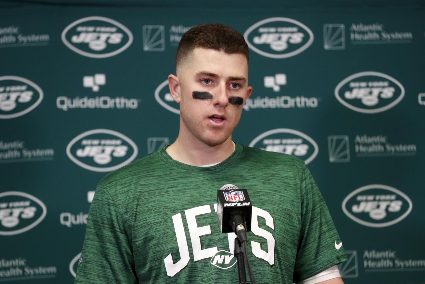 Mike White picked four times as Jets turn in a stinker against first-place  Buffalo Bills