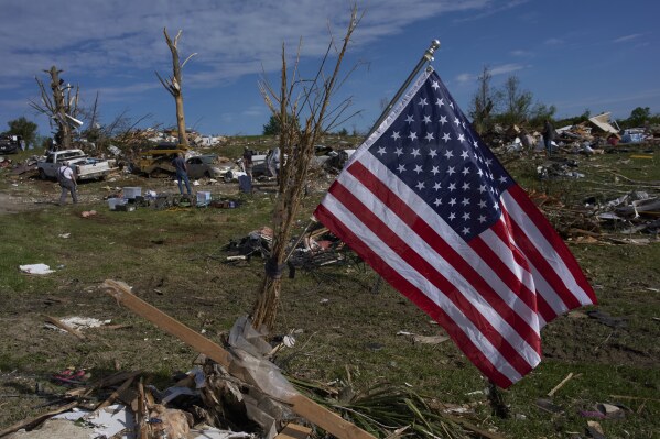 More Storms Take Aim At Central U.S., Where Many Are Digging Out From Tornado Damage (huffpost.com)