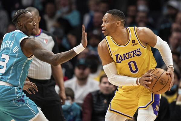 Bridges, Hornets hold off short-handed Lakers, 117-114 – KLBK