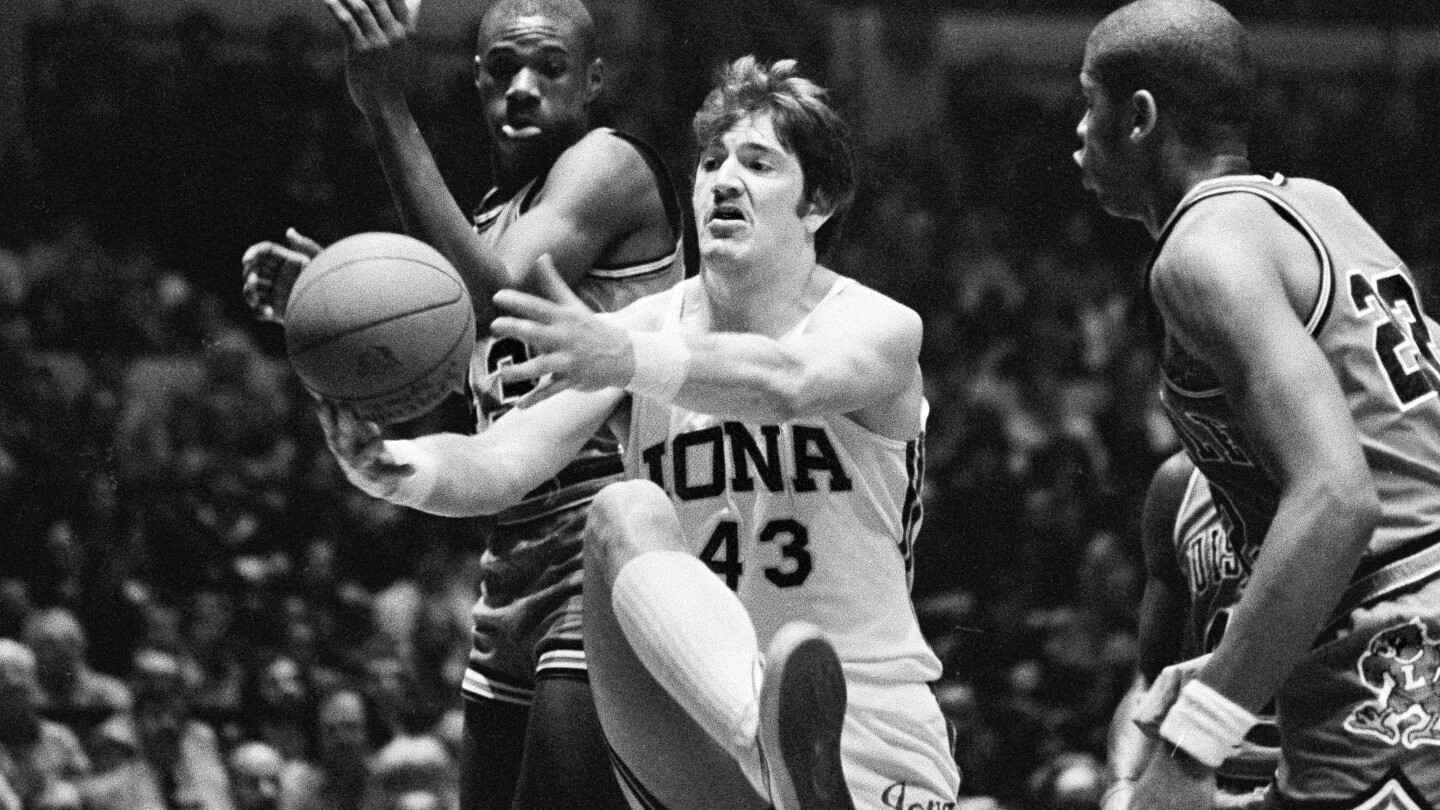 One and done 13 programs have been ranked in the AP Top 25 and never