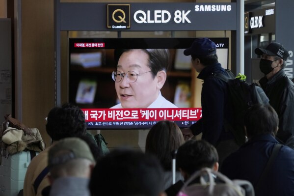 South Korean opposition leader Lee opens presidential bid following Yoon's  ouster | AP News