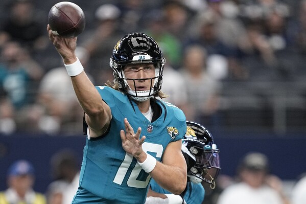Run it back? Jaguars return most of their starters as they try to repeat as  AFC South champs | AP News