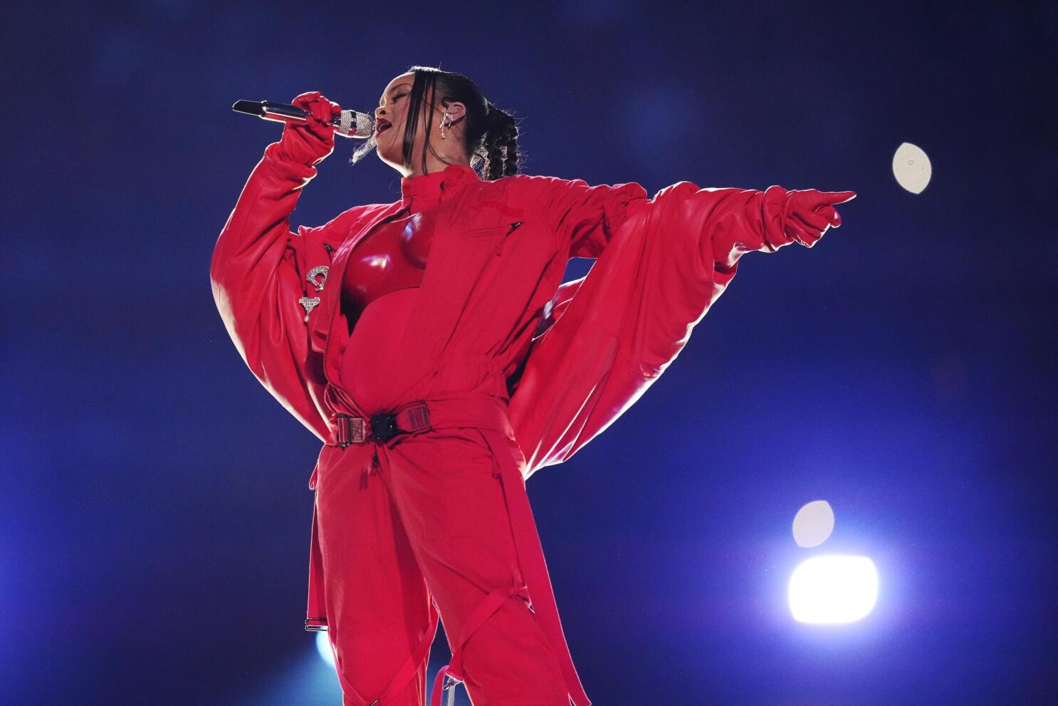 Super Bowl 2023 Halftime Show Details: Rihanna, More - Parade