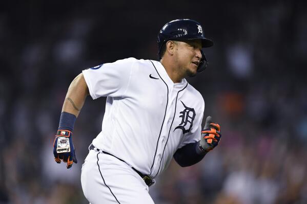 Detroit Tigers: Miguel Cabrera wants Spencer Torkelson in the lineup