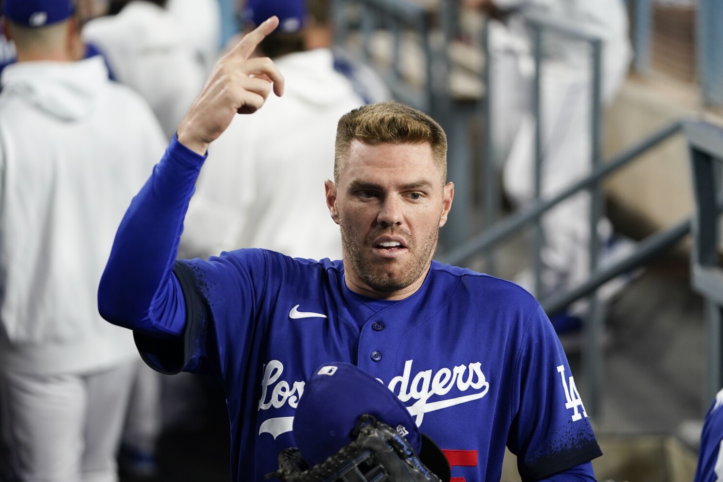 Dodgers' Freddie Freeman reaches 200 hits for first time in his career