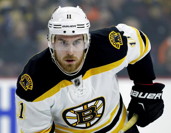 Playing for Jimmy: Grieving Kevin Hayes suits up for Flyers