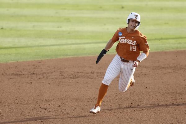 Quinn Mathews' 156-pitch complete game stifles the Longhorns, sets up Game  3 to decide Stanford super regional - On3