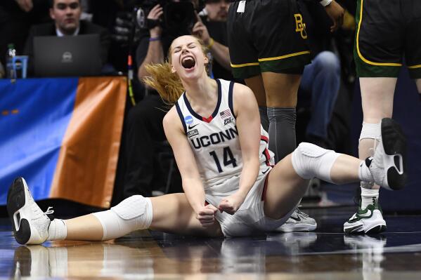 Azzi Fudd's confidence on the court reminds Geno Auriemma of Paige