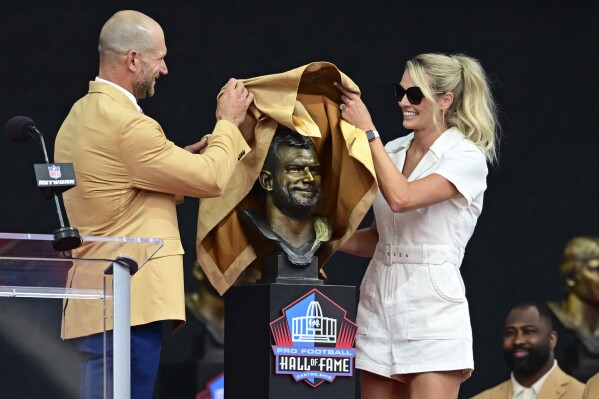 Highlights from Hall of Fame class of 2023 enshrinement speeches: DeMarcus  Ware, Darrelle Revis, Joe Thomas and more