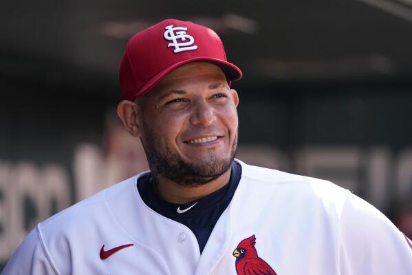 Could St. Louis Cardinals hire Yadier Molina as manager?