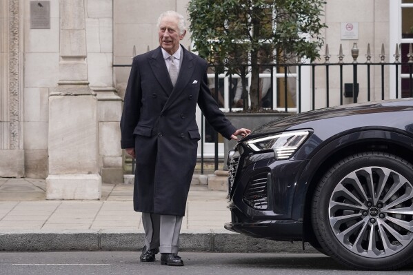 Britain's King Charles III leaves The London Clinic in central London, Monday, Jan. 29, 2024. King Charles III was in hospital to receive treatment for an enlarged prostate. (AP Photo/Alberto Pezzali)