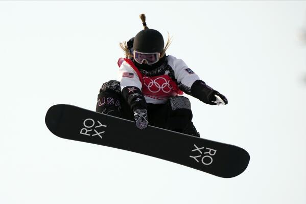 2022 Olympics: Shaun White fails to medal in halfpipe, his final