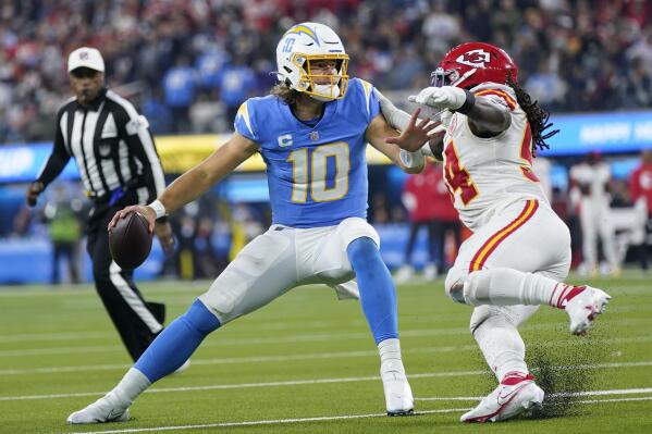 Chargers vs. Chiefs - Bolts From The Blue