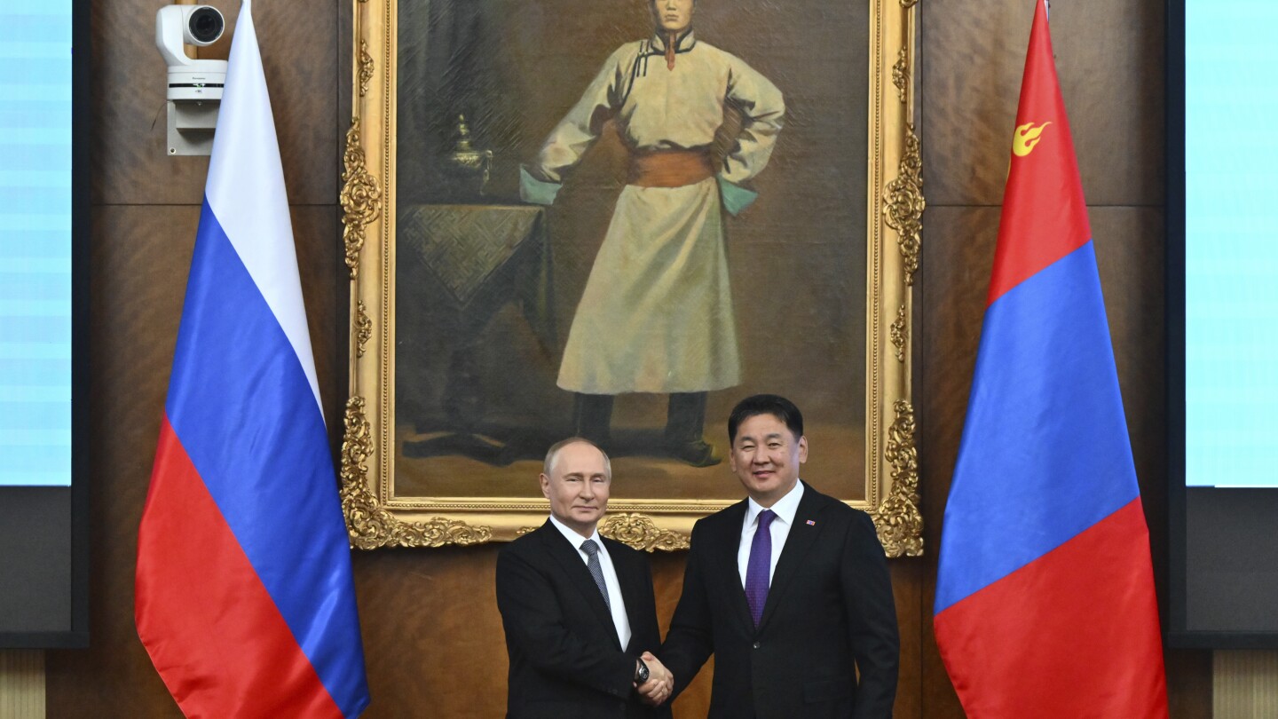 Mongolia ignores an international warrant for Putin's arrest, giving him a red-carpet welcome