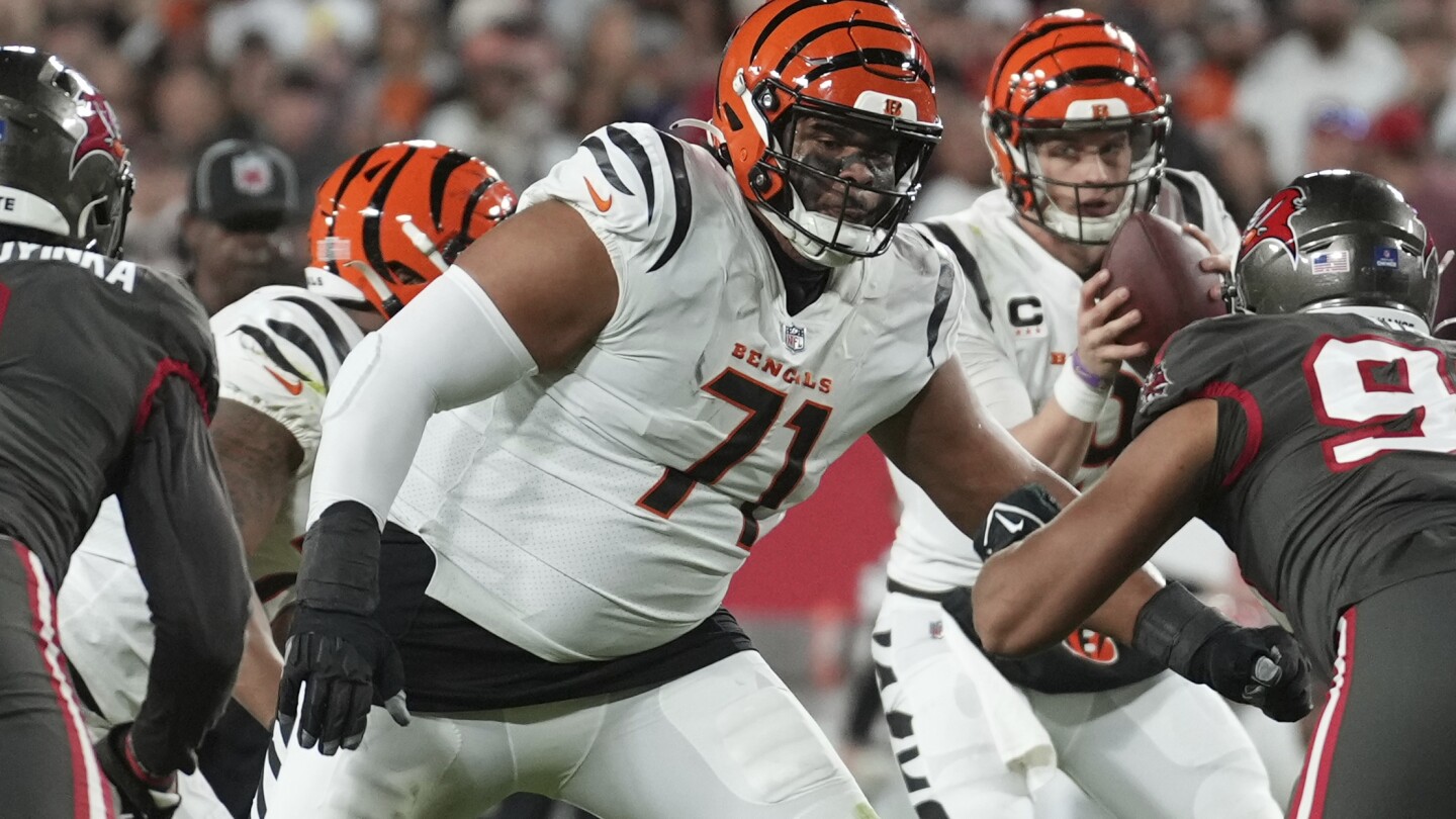 Who Will Play Right Tackle for Cincinnati Bengals With Orlando