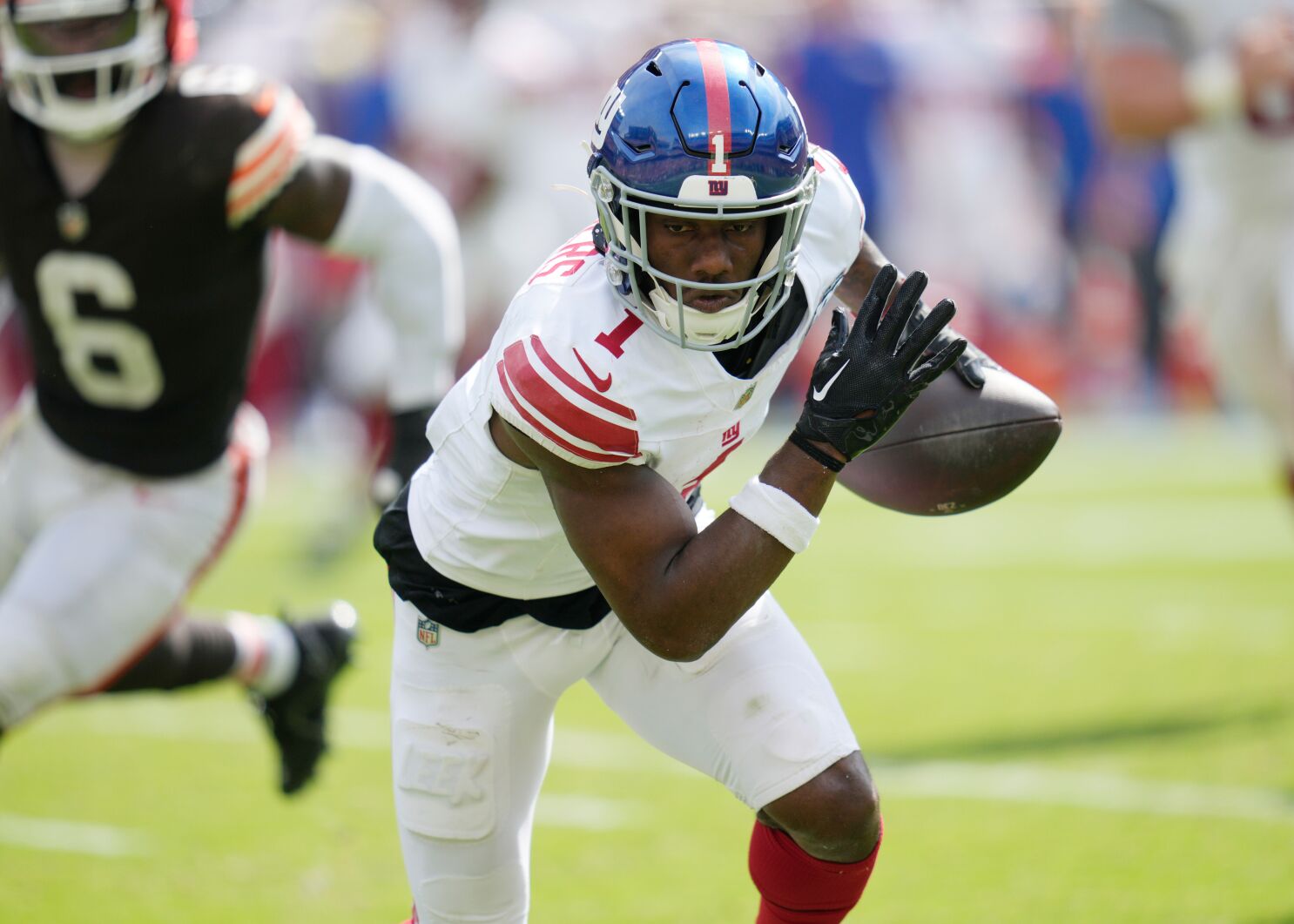 Browns LB Jeremiah Owusu-Koramoah will miss 2025 season after being placed on reserve/PUP list