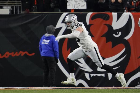 PHOTOS: Las Vegas Raiders at Cincinnati Bengals, Jan. 15, 2022