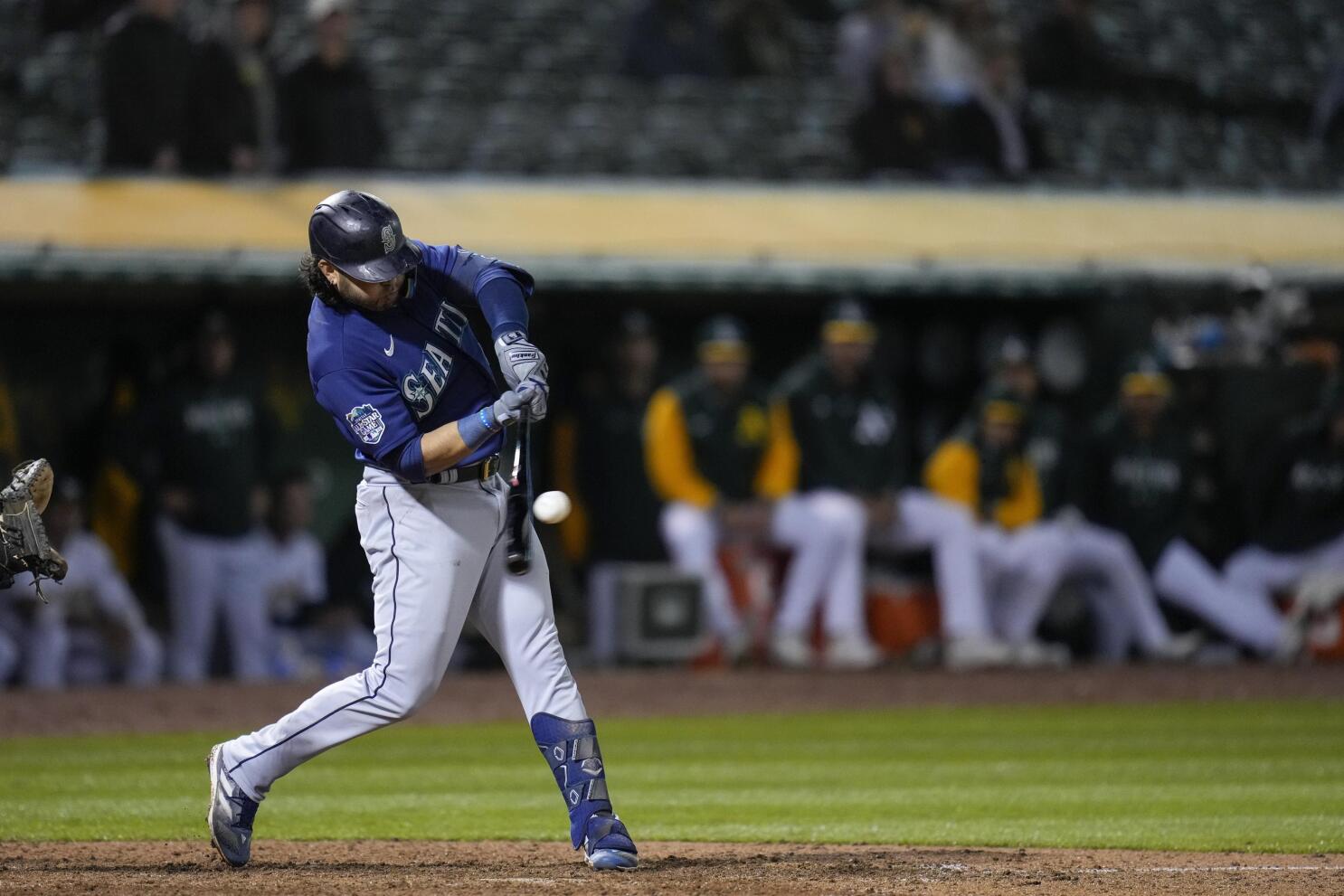 Eugenio Suarez redeems earlier mistake with big home run as Mariners open  series in Texas with win