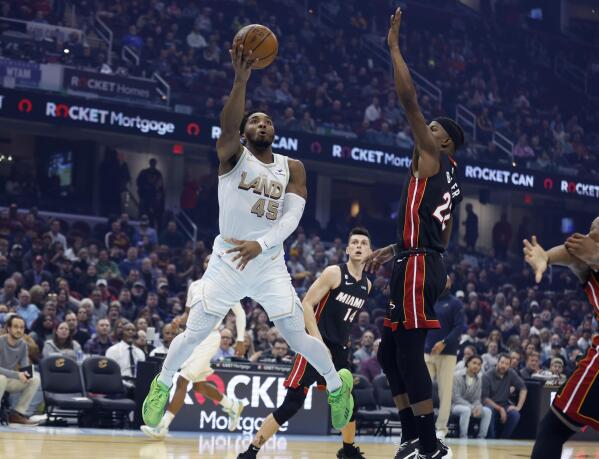 Photo Gallery: Cavaliers at Heat, Wednesday, March 8, 2023