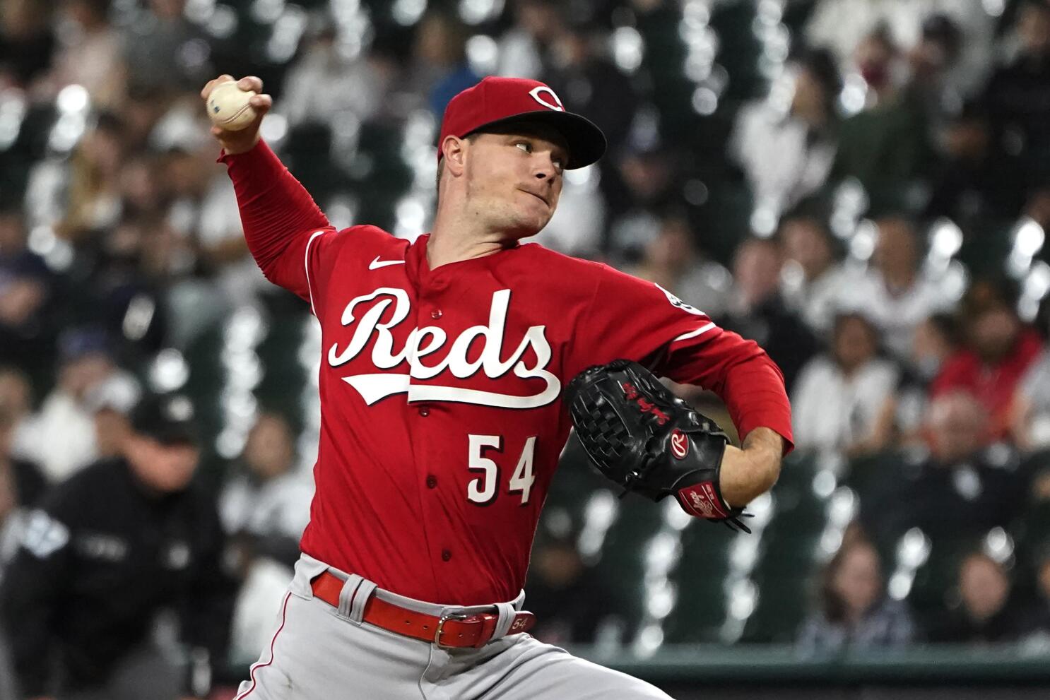 MLB trade rumors: Reds, A's want Yankees' Sonny Gray