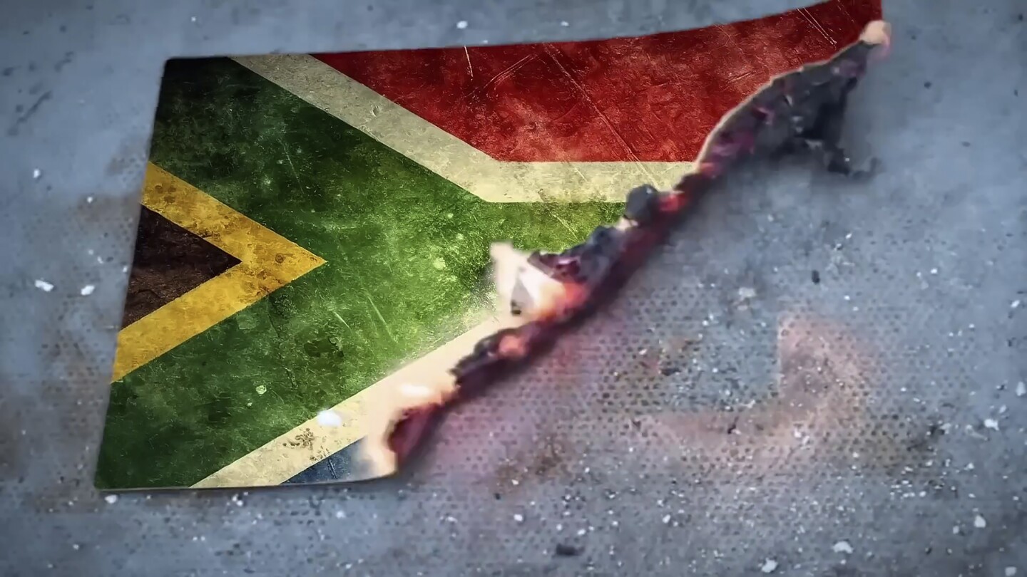 Предизборна реклама на южноафриканска партия, показваща горящо знаме, се нарича държавна измяна от президента