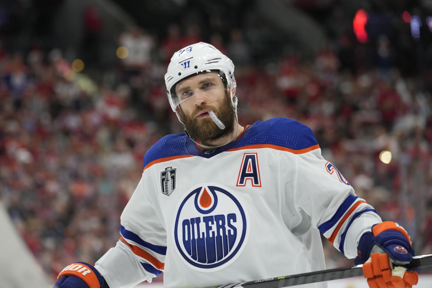 Oilers sign Leon Draisaitl to an 8-year extension worth $112 million