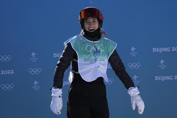 Winter Olympics 2022: Eileen Gu blunder rocks China after