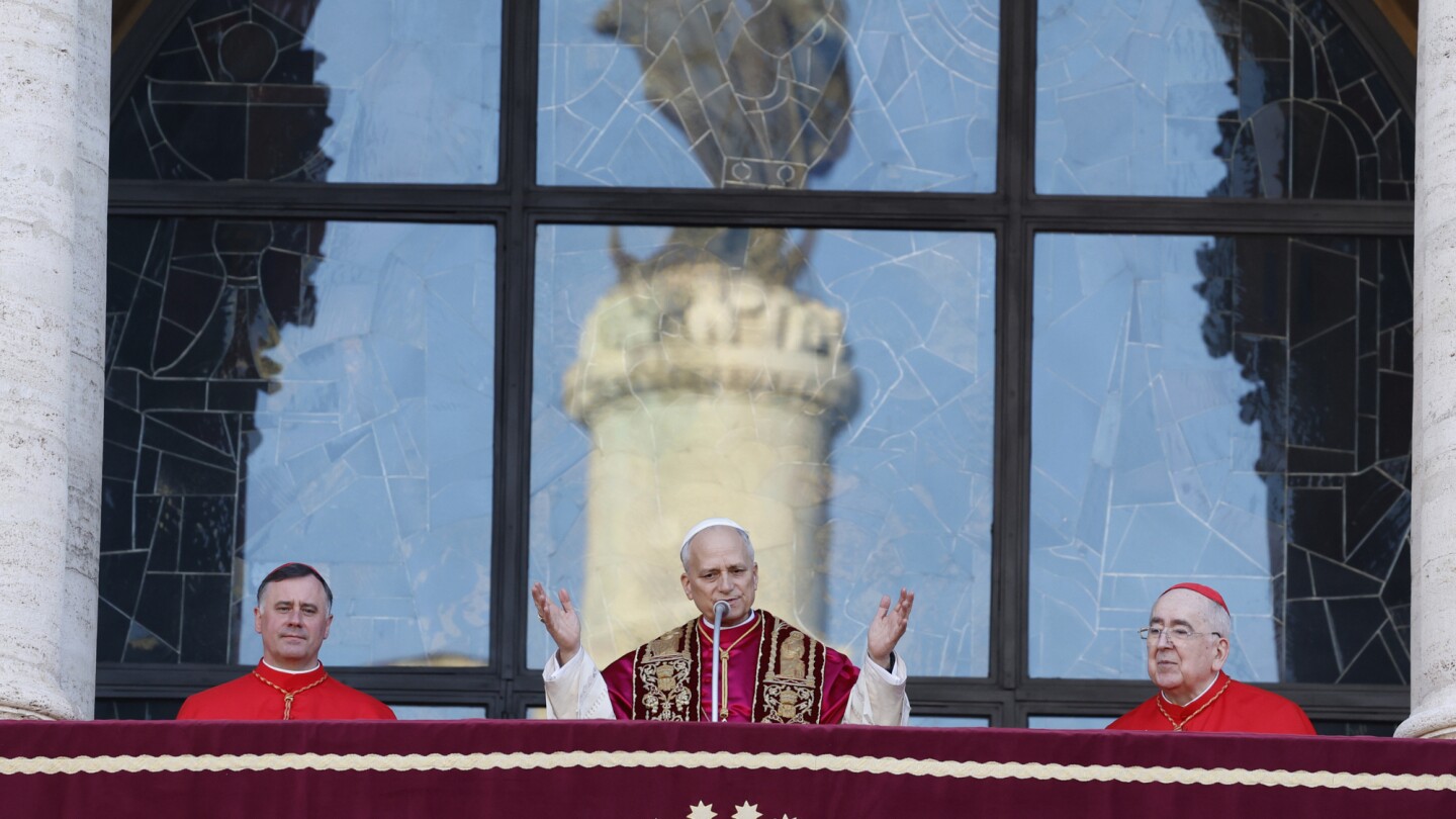 Paus Leo XIV dengan Tegas Menyatakan 'Saya Orang Roma!' Resmi Menjabat Uskup Roma