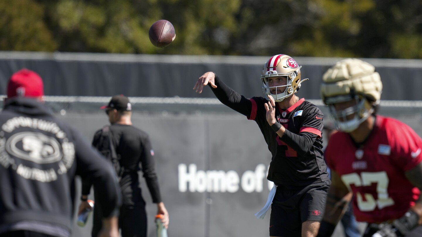 NFL training camp storylines to watch: 49ers' QBs, Patriots