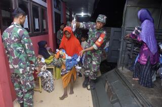 Refugiados Musulmanes llegan a Indonesia.