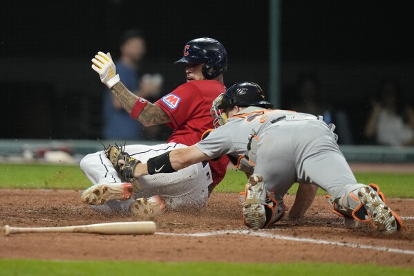 Carpenter homers, Brewers hold Tigers in check with 4-3 win – The Oakland  Press