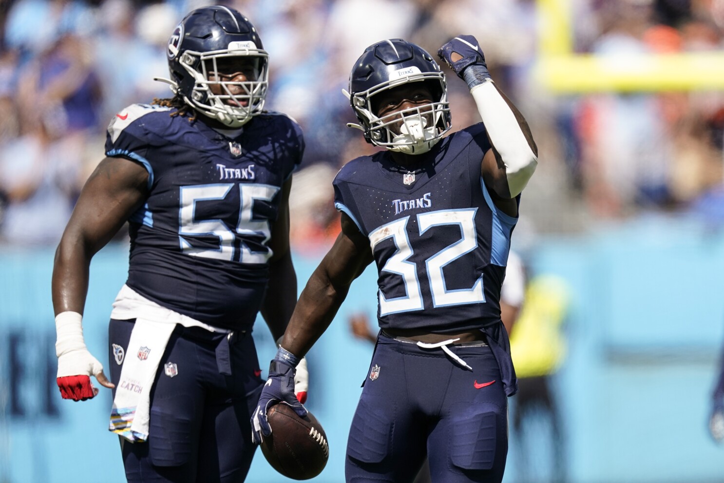 tennessee titans top